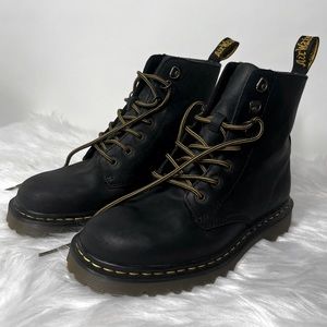 Matte leather Dr.Maartens